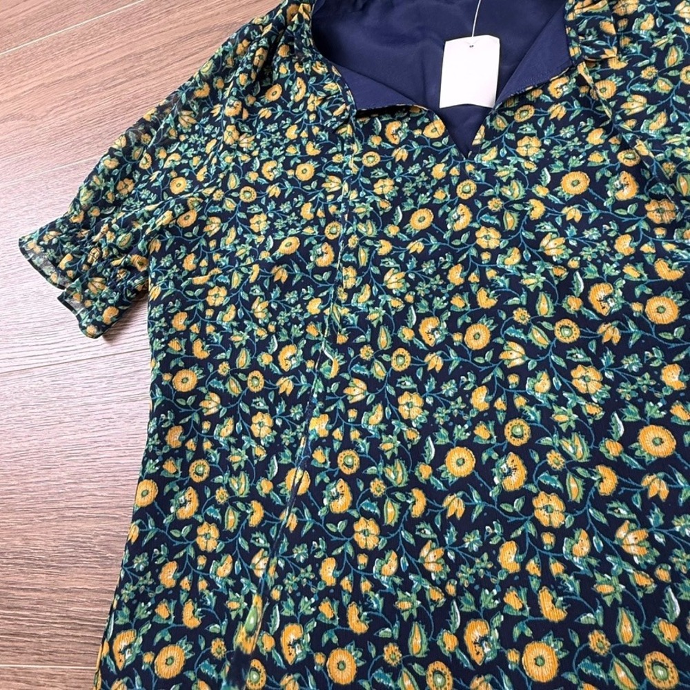 J. Crew Factory Women's Ruffle Tie-Neck Short Sleeve Blouse Navy Floral NWT S - Picture 6 of 15